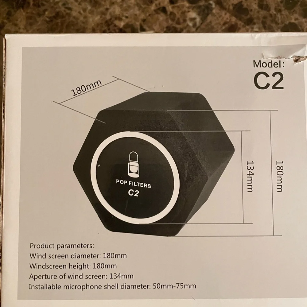Simple studio microphone screen new in box